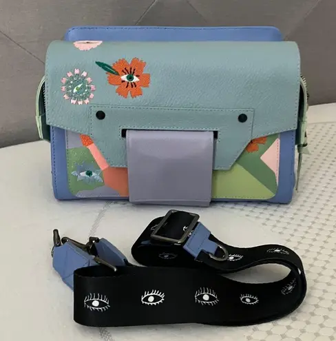 NWOT Min & Mon Cael Reversible Vista Blue Bag