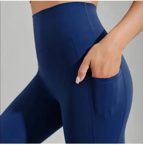 Up To You Athletics Leggings and Sports Bra Set Blue