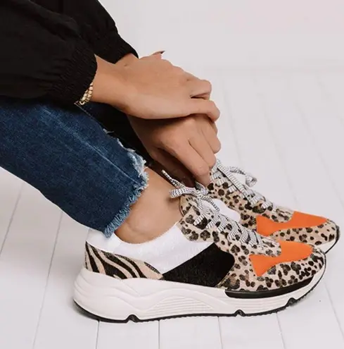 White Raven Willow Leopard Sneaker with Black and Orange Size 10