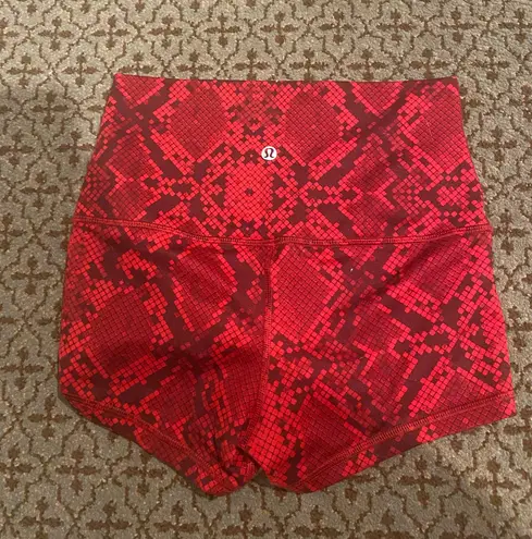 Lululemon Biker / Running Shorts Red Size 4