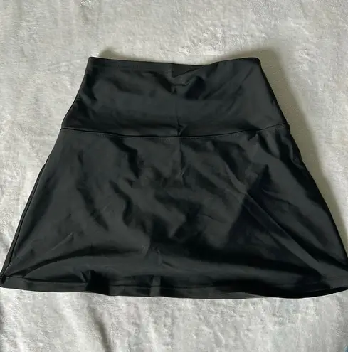 Black Buttery Soft Tennis Skirt Size M