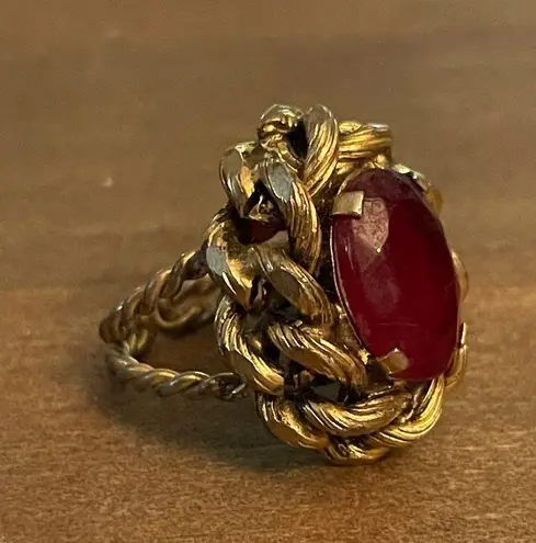 Ruby Vintage chain ring
