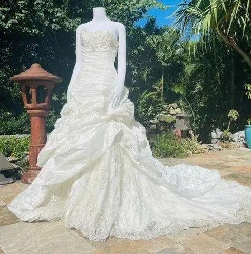 Maggy London Maggy sottero haute couture imperial sabelle wedding dress gown size 4 beaded ru