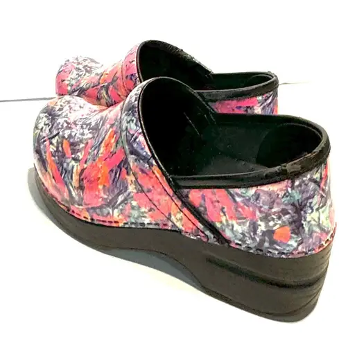 Dansko Floral s