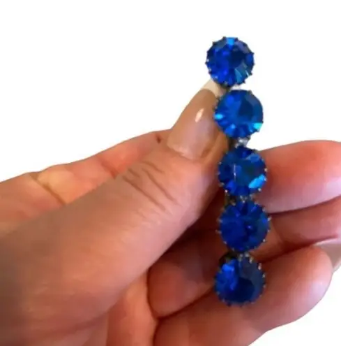 vintage ART DECO era faceted blue sapphire paste crystal stone brooch