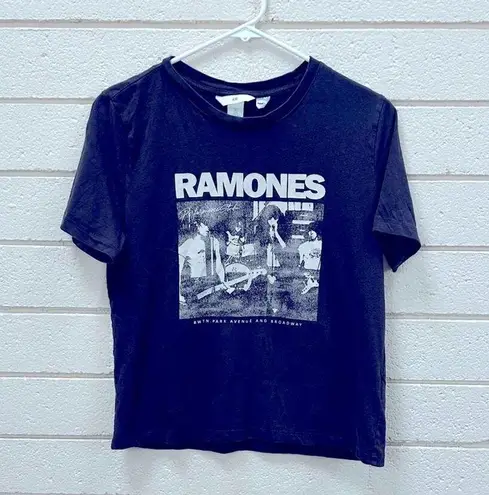 H&M  Ramones Gray Band Tee size S