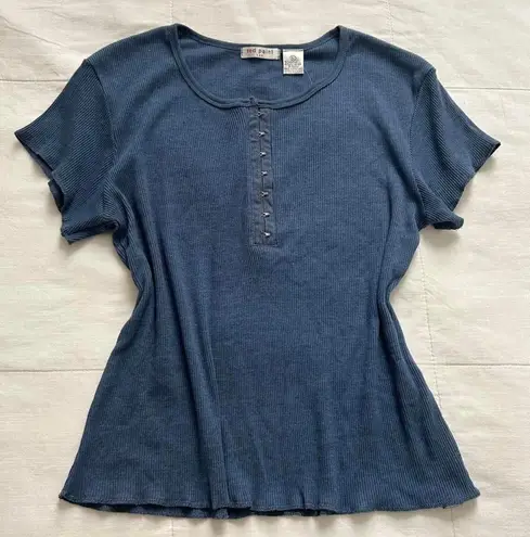 Vintage Navy blue short sleeve shirt with hook and eye details size large Size M