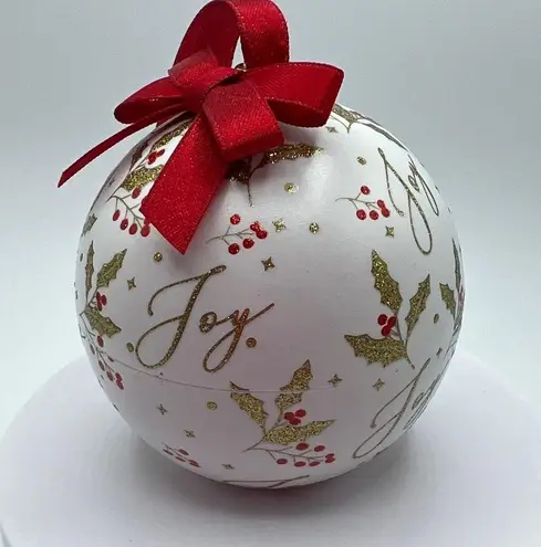 Giani Bernini V Initial Pendant Necklace in Sterling Silver NWT MSRP $100