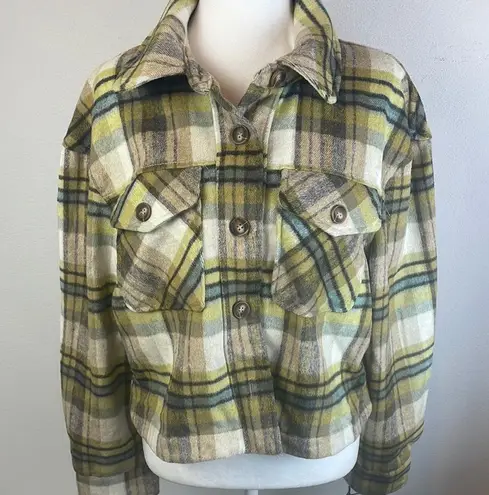 Bagatelle NWT Green and Cream Utility Cropped Jacket