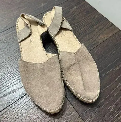 Eric Michael Women’s 40 Faux Suede Shoes