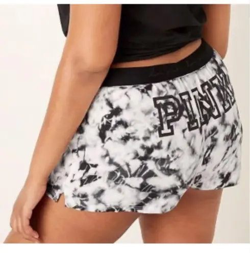 PINK - Victoria's Secret Victoria's Secret PINK Flannel Sleep Boxy Shorts