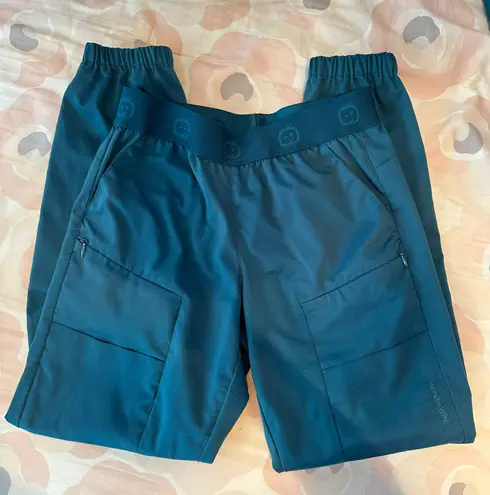 WonderWink XS Blue Jogger Scrub Set