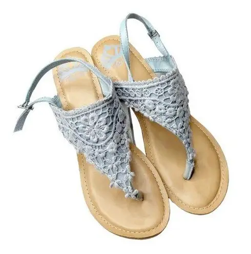 Fergalicious Calmly Blue Lace Wedge Sandals Size 8.5M Summer Casual Shoes