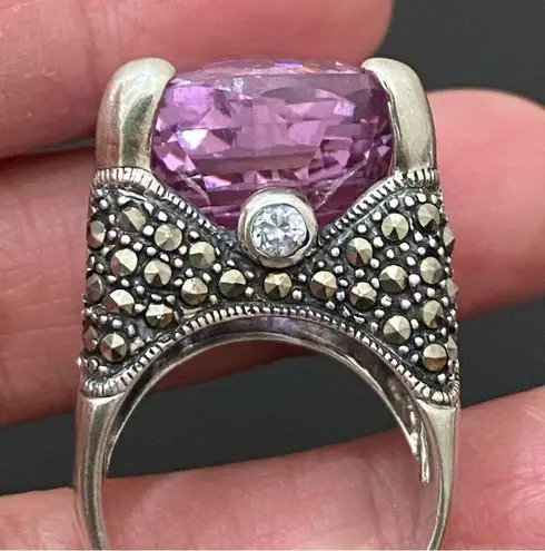 Amethyst Vintage Purple & Marcasite 925 Sterling Silver 16mm Cocktail Ring Sz 8