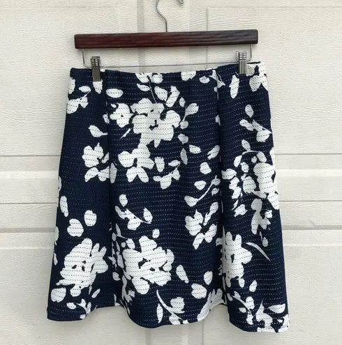 Stitch Fix NWT Renee C Women’s Skirt Lidia Swing Blue White Floral XL