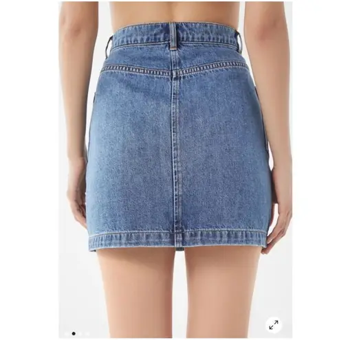 Urban Outfitters UO crossroads denim mini skirt never worn 