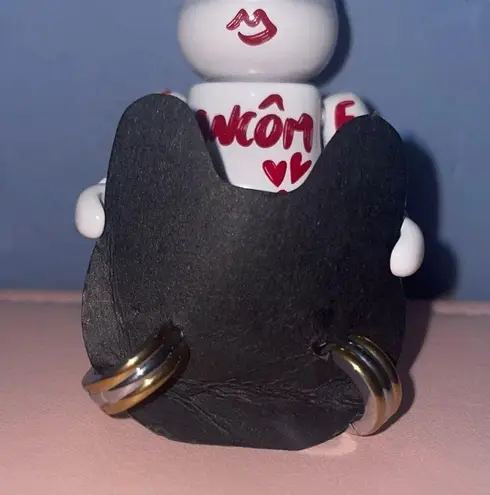 micro chunky Huggie Hoops Silver