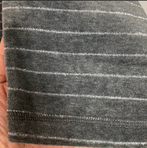 White Stag gray/silver stripe OS sweater. large