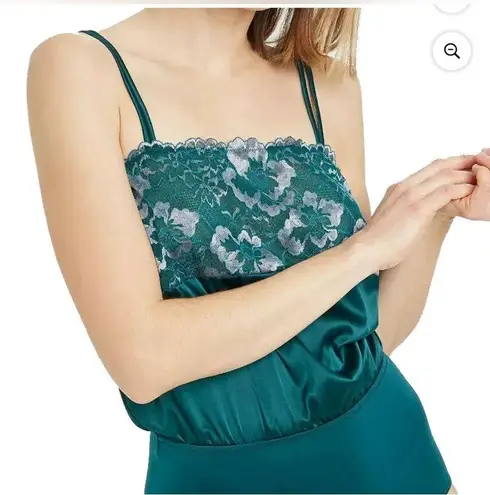 Auden Women Square Neck Bodysuit