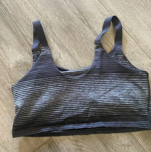 Aerie Offline by  “the hugger” recharge sports bra