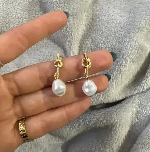 18k Gold Plated Earrings With Pearl