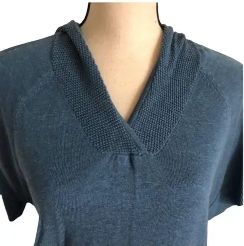 Lilla P Hooded Short Sleeve Blue Pullover Size S