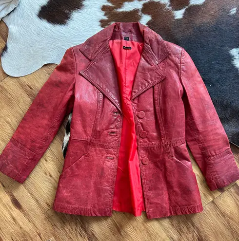 beautiful vintage red distressed leather jacket Size XS