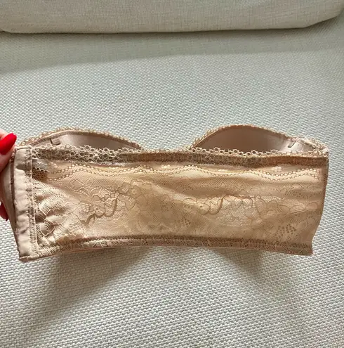 Wacoal - b.enticing Strapless Lace Bra