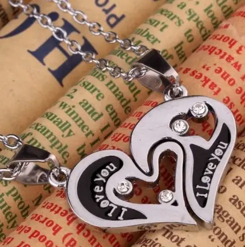 Cute Romantic I LOVE YOU Heart Pendant Necklace Silver