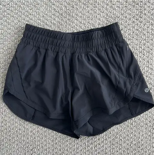 Lululemon black mid rise track that 3” shorts