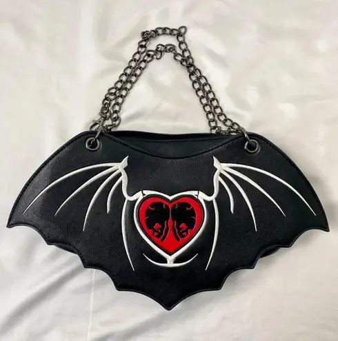 Banned Alternative Goth Gothic Vampy Black Red Heart Bat Chain Shoulder Bag