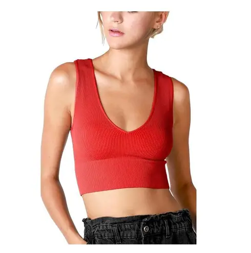 NIKIBIKI Cropped Seamless Top