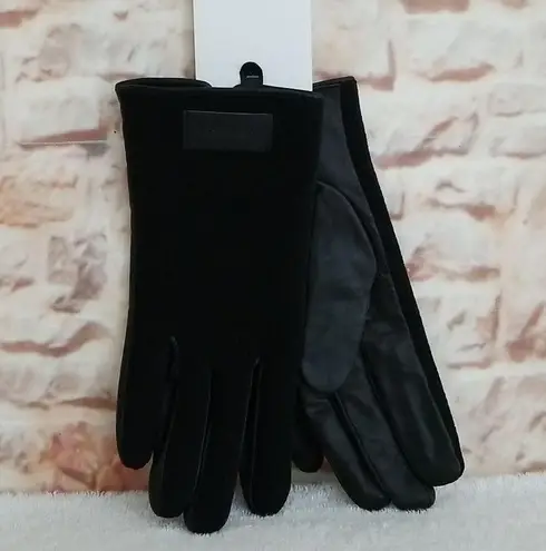 Calvin Klein New  Knit and Leather Gloves