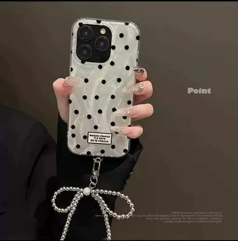 Iphone 15 pro max Bow case