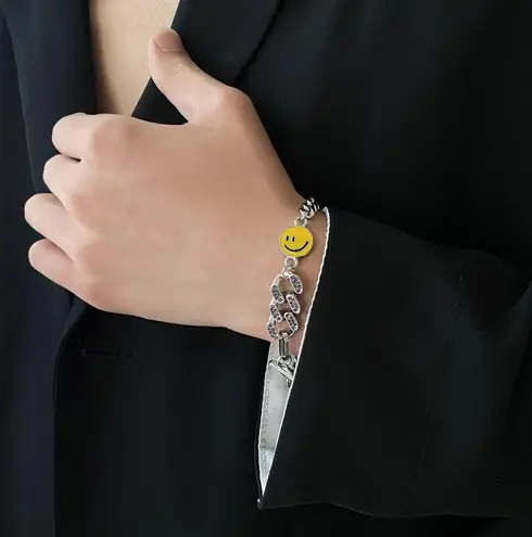 Planet Smiley Face Charm Bracelet for Men Women Streetwear Unisex Hip Hop Style Silver