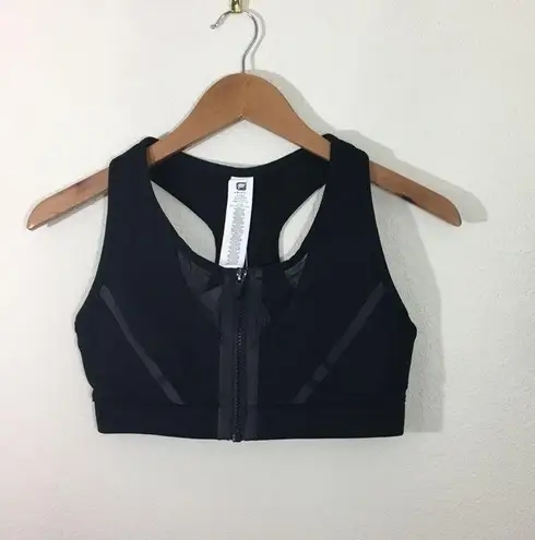 Fabletics NWT  Emmy zipper black sportsbra