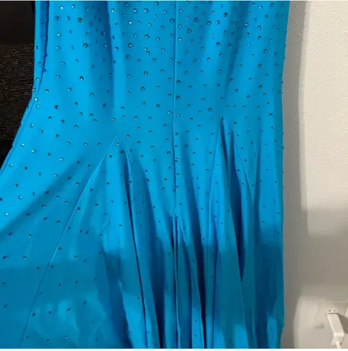 Ashley Lauren Prom Dress