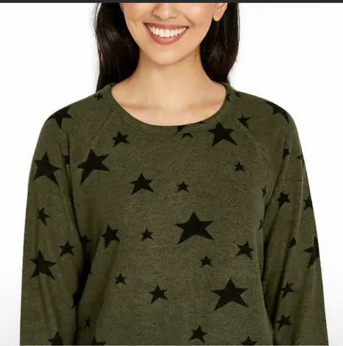 Buffalo Khaki Green Black Star Printed Novelty Print Crewneck Cozy Top NWT