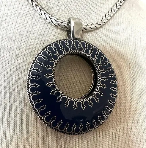 Premier Designs Reversible Moroccan Pendant Necklace Coral/Blue