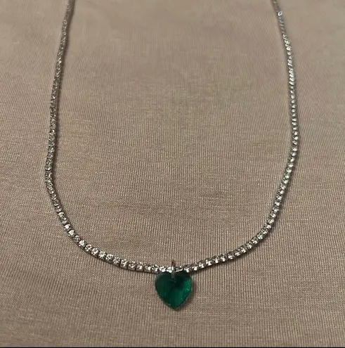 Green Heart Pendant Rhinestone Necklace