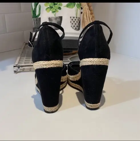 Elle Wedges black