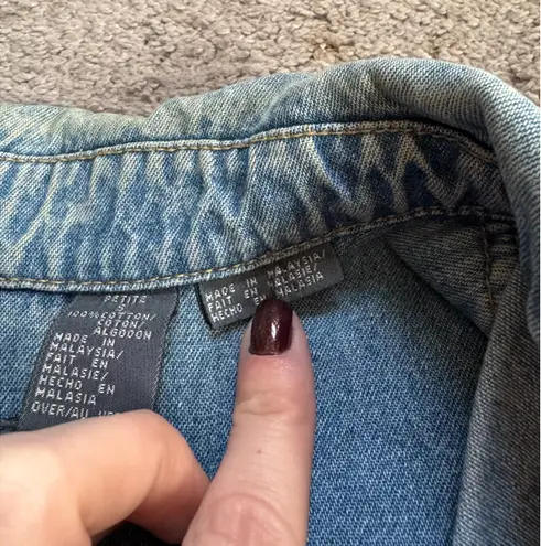 Liz Wear Vintage Petite Jean Jacket