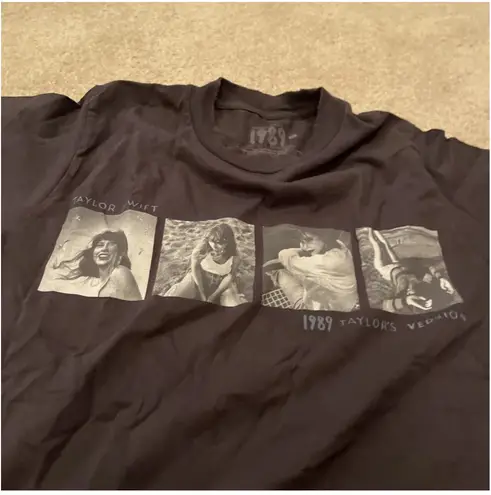 Taylor Swift  1989 OFFICIAL MERCH TSHIRT Poloroid - Image 5