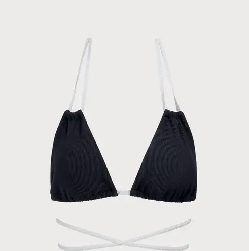 Berlook Contrast Triangle Halter Bikini Top ONLY 06 Black Size M