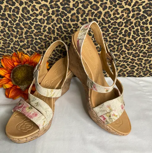 Born concept b.o.c  Schirra Canvas Floral Wedge Sandals | 9 |