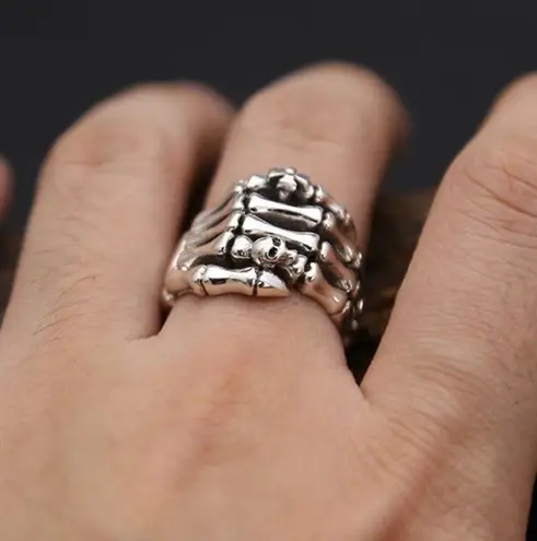 925 Silver Plated Adjustable Skull Hand Ring for Men Women,Punk Hip Hop Ring