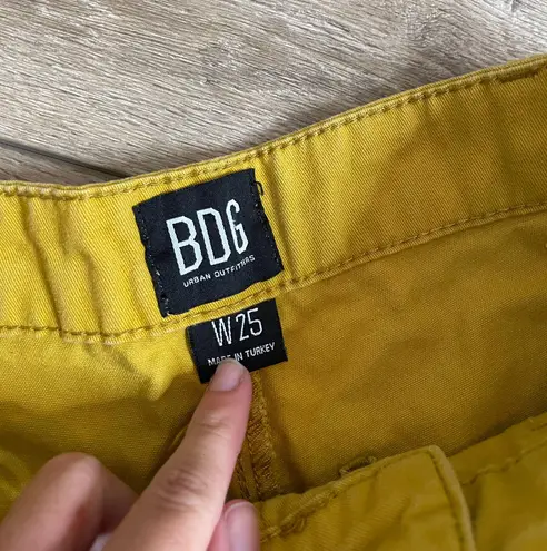 BDG Button Front Nigel Pleated Paperbag Yellow Shorts - Image 5