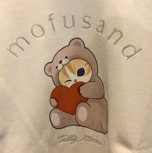 Mofusand x Uniqlo Collab Printed Embroidered Sweatshirt in Off White XL Tan
