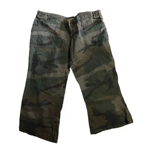 Bermuda Gazooks 3 army print  shorts