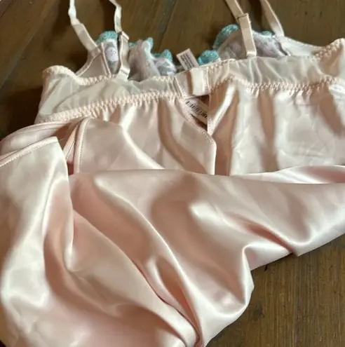 Victoria's Secret NWT VS Cherry Blossom Embroidered Slip